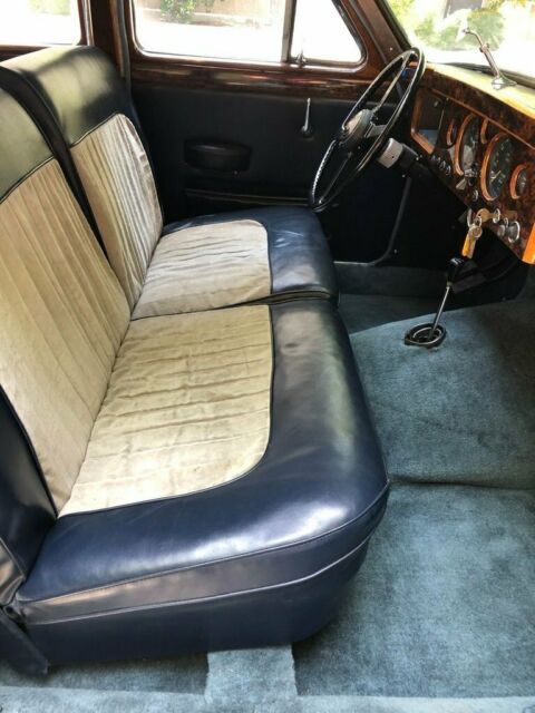 Jaguar Mark I 1957 image number 15