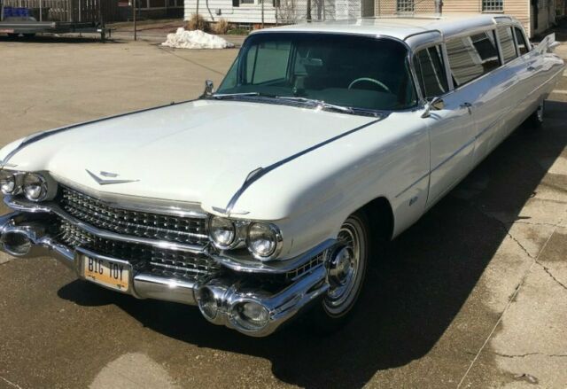 Cadillac Fleetwood 1959 image number 20