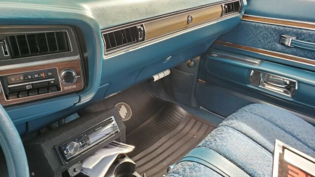 Buick Electra 1972 image number 33