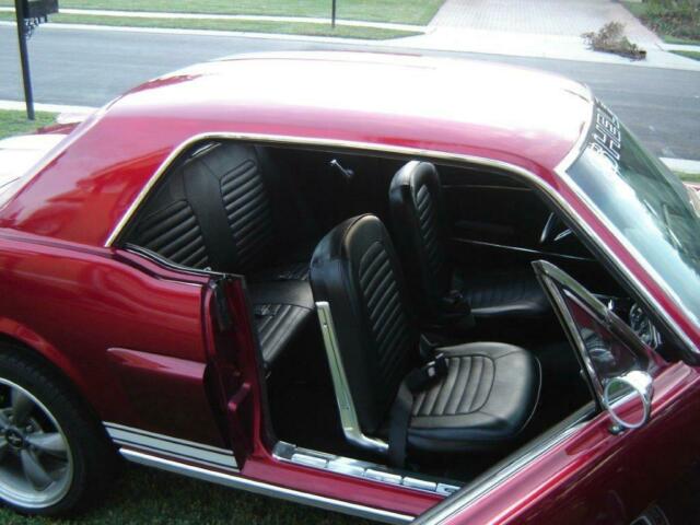 Ford Mustang 1965 image number 39