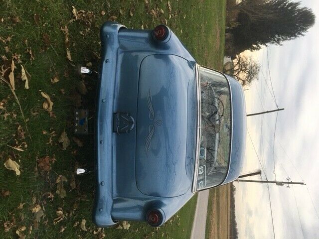 Ford Customline 1952 image number 2