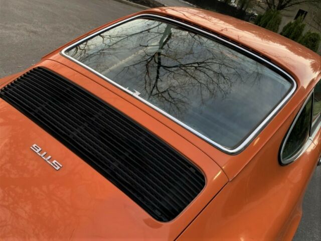 Porsche 911 1975 image number 14
