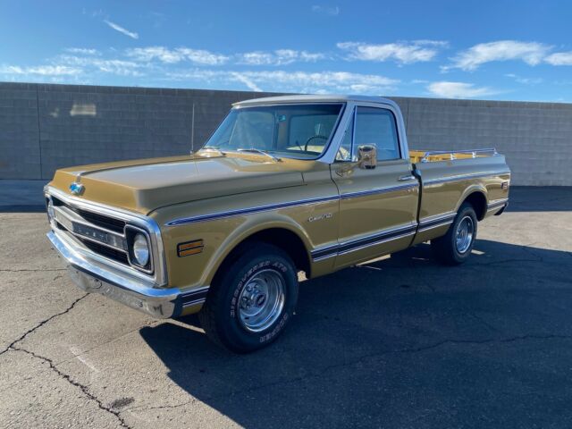 Chevrolet C-10 1970 image number 2