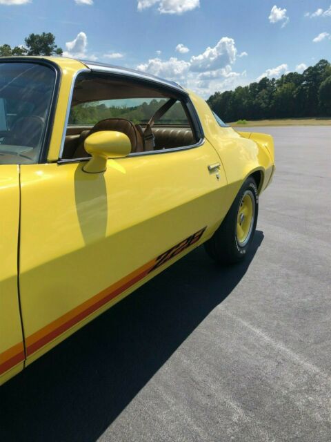Chevrolet Camaro 1979 image number 2