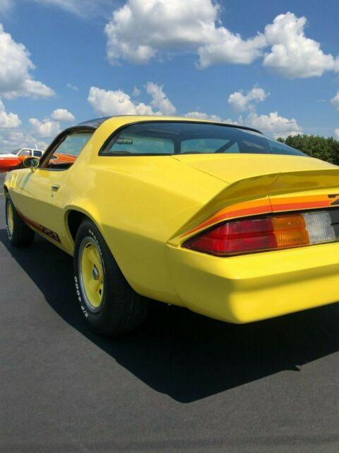 Chevrolet Camaro 1979 image number 3