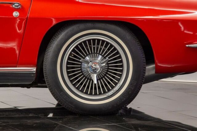 Chevrolet Corvette 1966 image number 15
