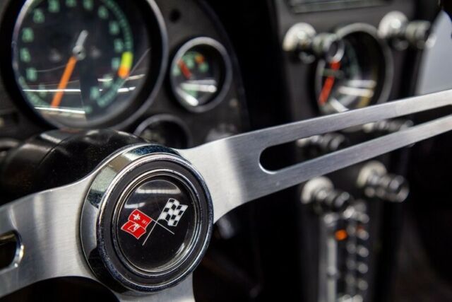 Chevrolet Corvette 1966 image number 46