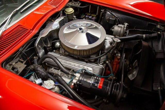 Chevrolet Corvette 1966 image number 9