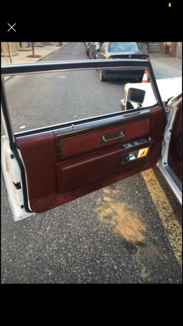 Cadillac DeVille 1978 image number 6