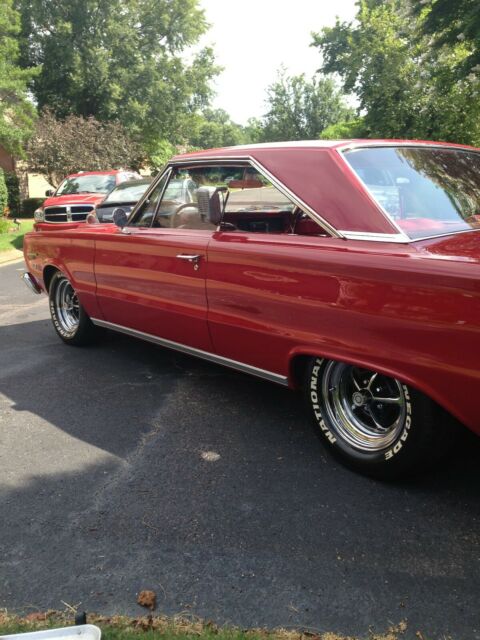 Plymouth GTX 1967 image number 13