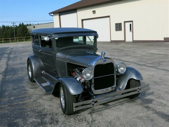 Ford Model A 1928 image number 14
