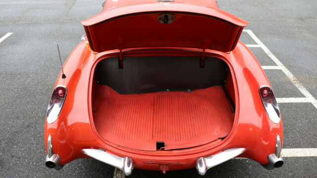 Chevrolet Corvette 1956 image number 21