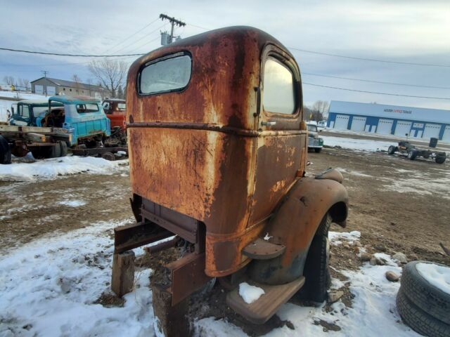 Chevrolet Chevy 1946 image number 5