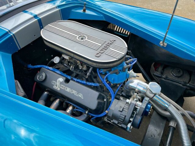 Shelby Cobra 1965 image number 39