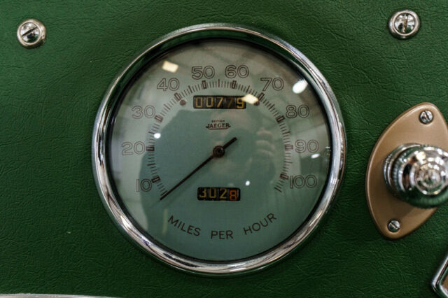 MG T-Series 1949 image number 14