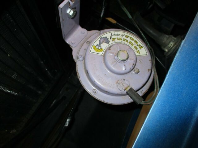 Plymouth Road Runner 1973 image number 17