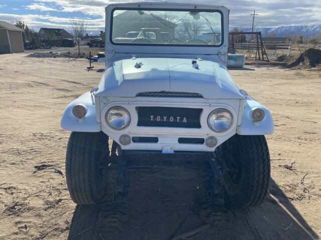 Toyota Land Cruiser FJ40 1966 image number 1