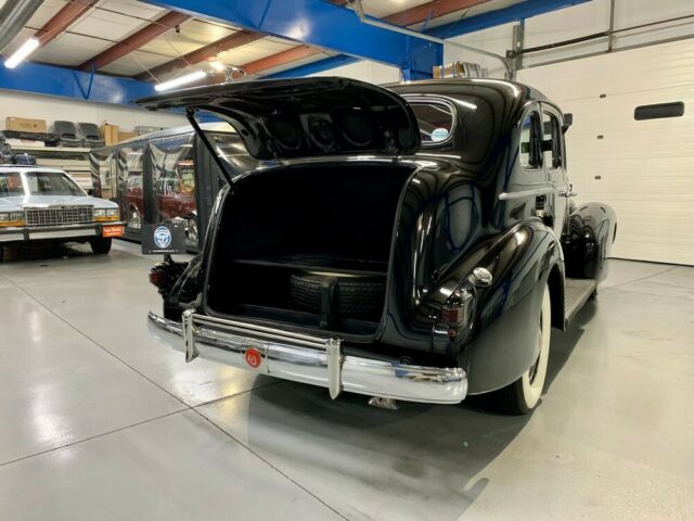 Cadillac Series 50 1938 image number 21