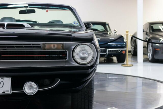 Plymouth Barracuda 1970 image number 2