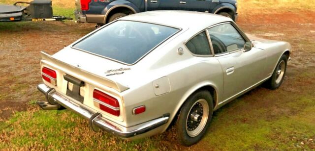 Datsun Z-Series 1971 image number 2