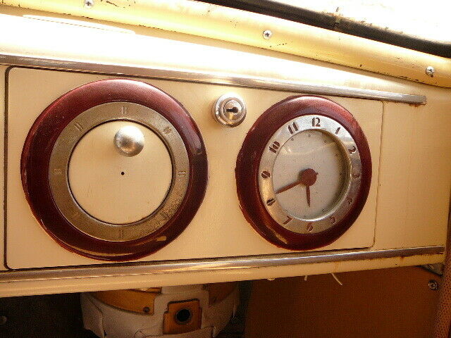 Oldsmobile Model L 1937 image number 9