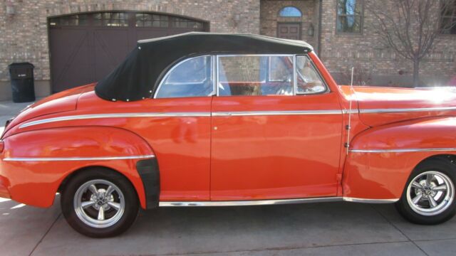 Ford Super Deluxe 1947 image number 31