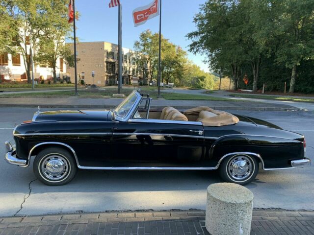 Mercedes-Benz 220 S 1957 image number 2