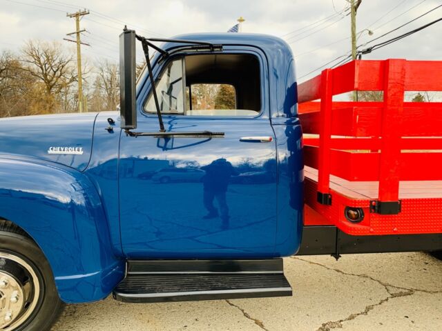 Chevrolet Truck 1951 image number 14