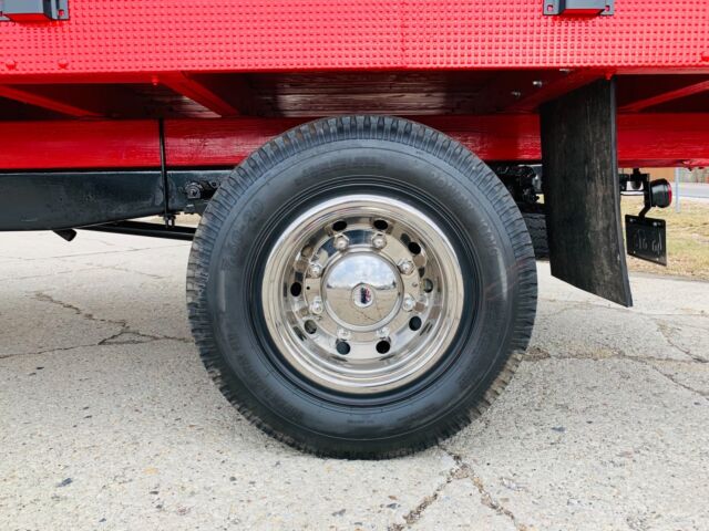 Chevrolet Truck 1951 image number 16