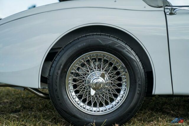 Jaguar XK 1958 image number 3