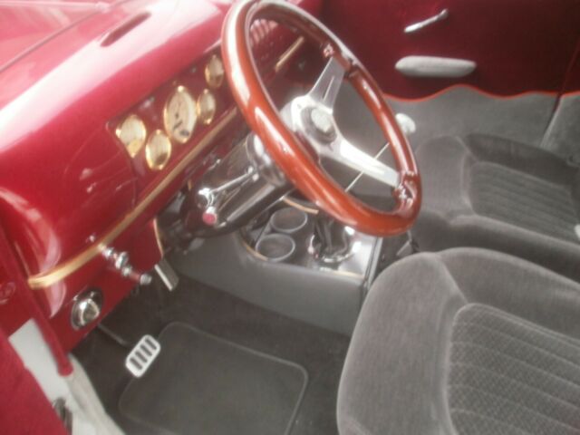 Chevrolet Suburban 1946 image number 29