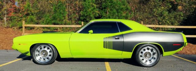 Plymouth Barracuda 1970 image number 2