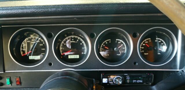Plymouth Barracuda 1970 image number 36