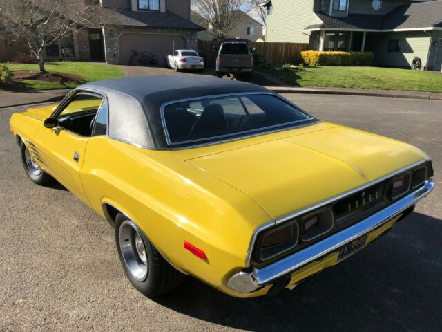 Dodge Challenger 1972 image number 1