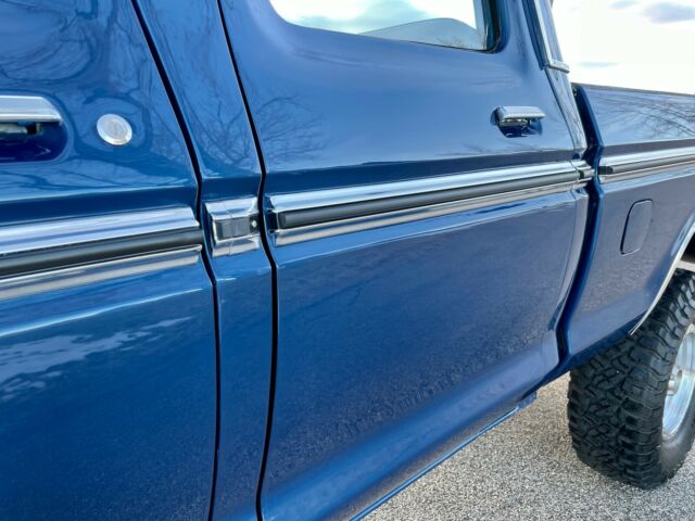 Ford F-250 1979 image number 3