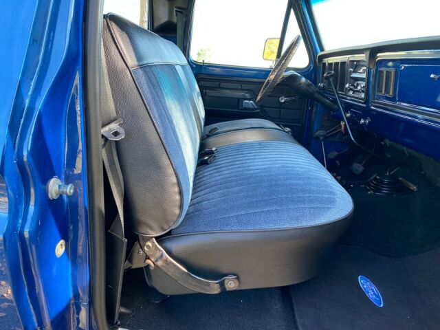 Ford F-250 1979 image number 41
