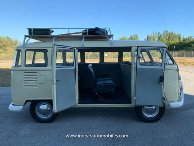 Volkswagen Bus/Vanagon 1974 image number 17