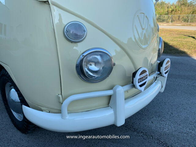 Volkswagen Bus/Vanagon 1974 image number 6