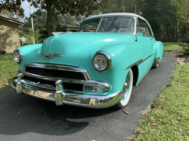 Chevrolet Styleline 1951 image number 29