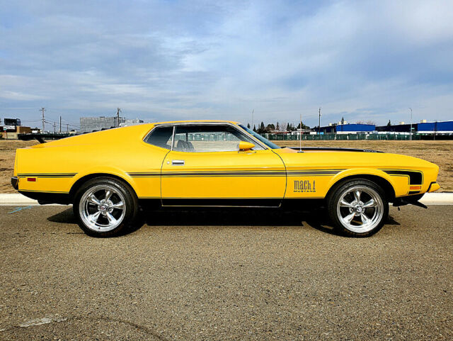 Ford Mustang 1973 image number 26