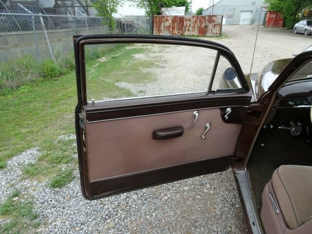 Cadillac Series 61 1949 image number 40