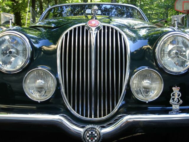 Jaguar S-Type 1967 image number 10