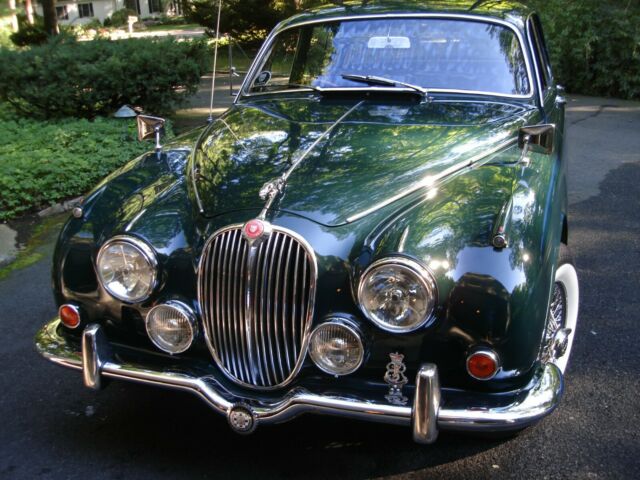 Jaguar S-Type 1967 image number 23