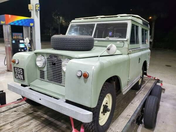 Land Rover Defender 1962 image number 2