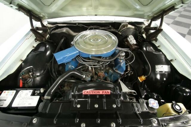 Ford Galaxie 1968 image number 2
