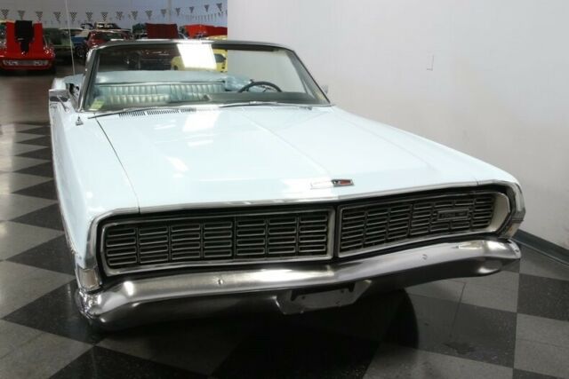 Ford Galaxie 1968 image number 42