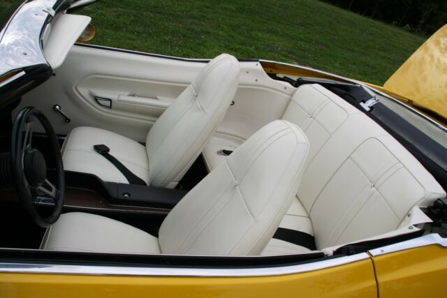Plymouth Barracuda 1971 image number 43