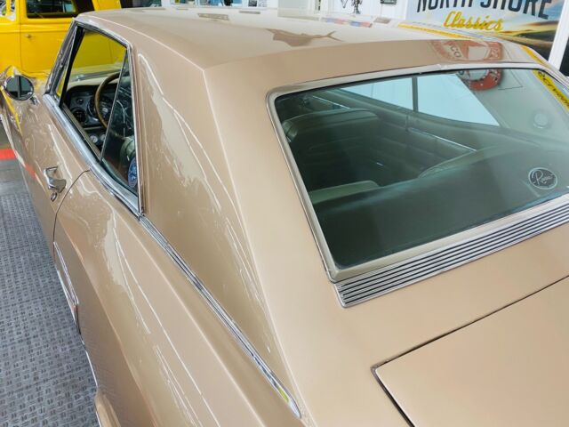 Buick Riviera 1964 image number 22