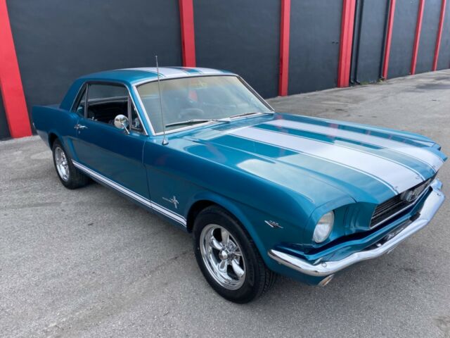 Ford Mustang 1966 image number 6
