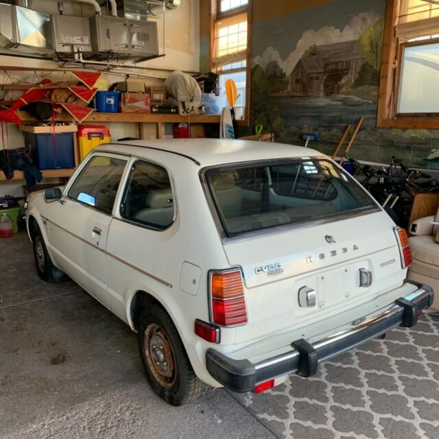 Honda Civic 1979 image number 2